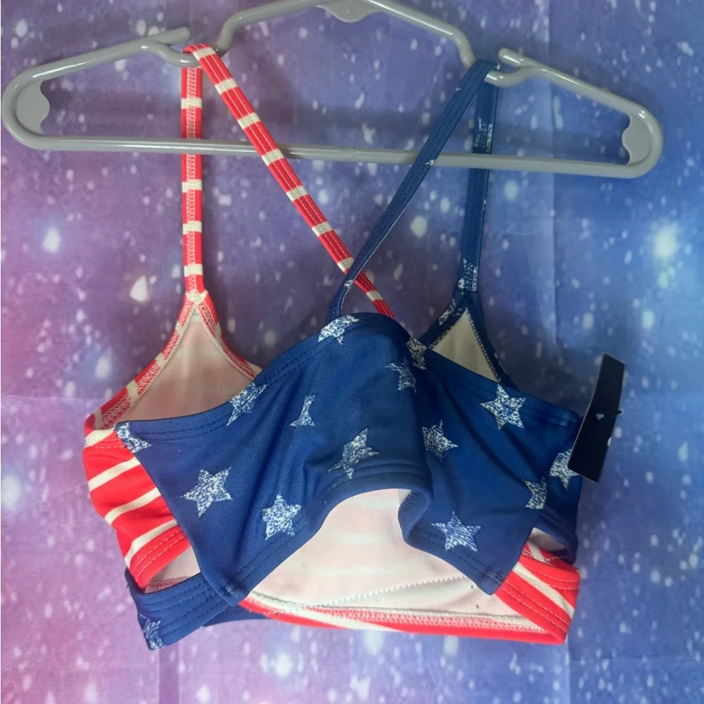 New girls red white and blue 2 piece swimsuit 🛍